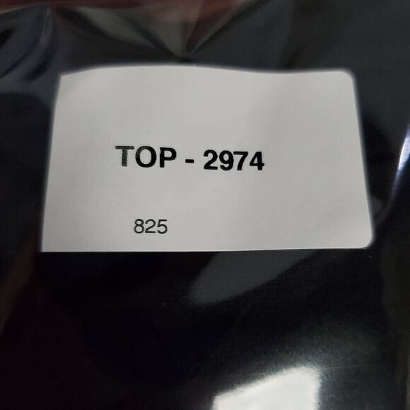 Vocal USA Women’s Black Long Sleeve Draped Hem Top Size Medium - Picture 8 of 8